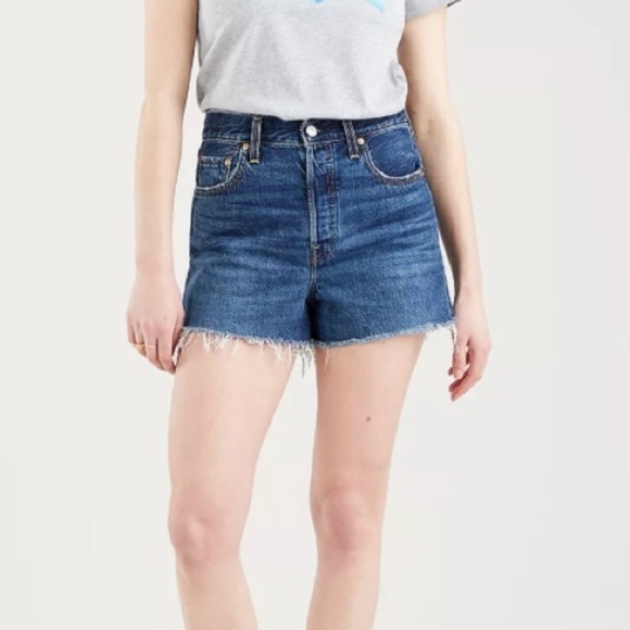 PINK by Victorias Secret denim shorts - Picture 1 of 4